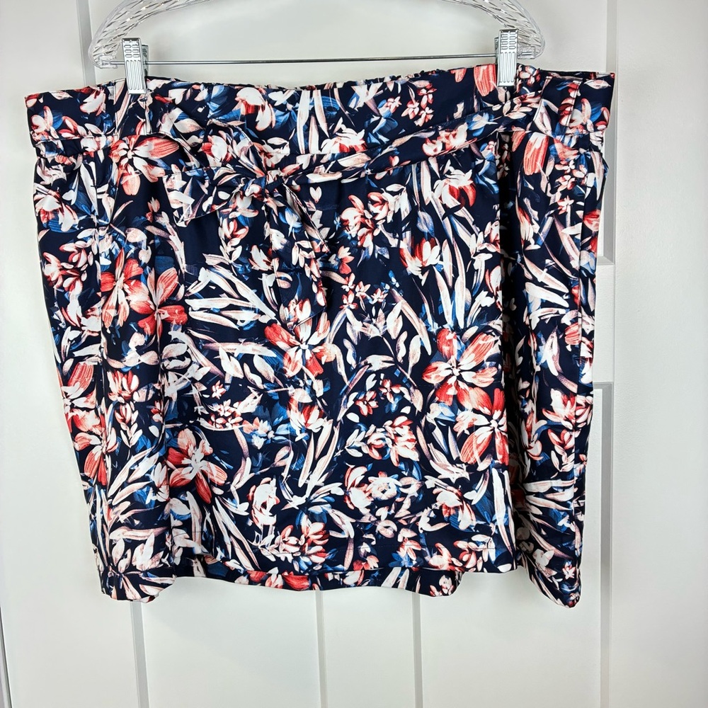 St. John's Bay Women's Active Navy Skorts Blue Floral Pattern Summer Size 3X  h